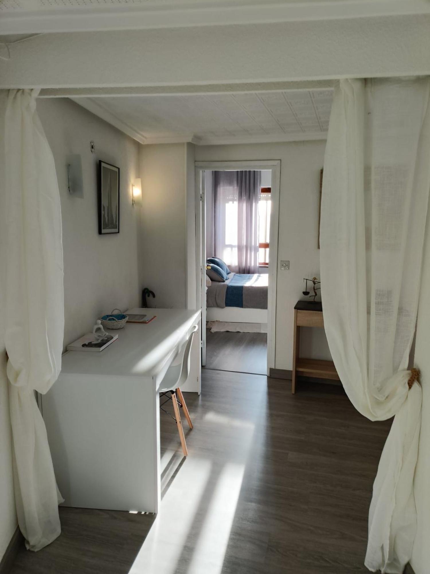 Apartamento Shenzhen En Astorga Camino De Santiago Cochera Bicis Exterior foto